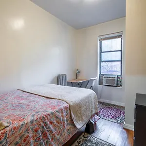Eastern Parkway Guest house