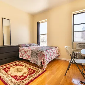Empire Blvd Guest house