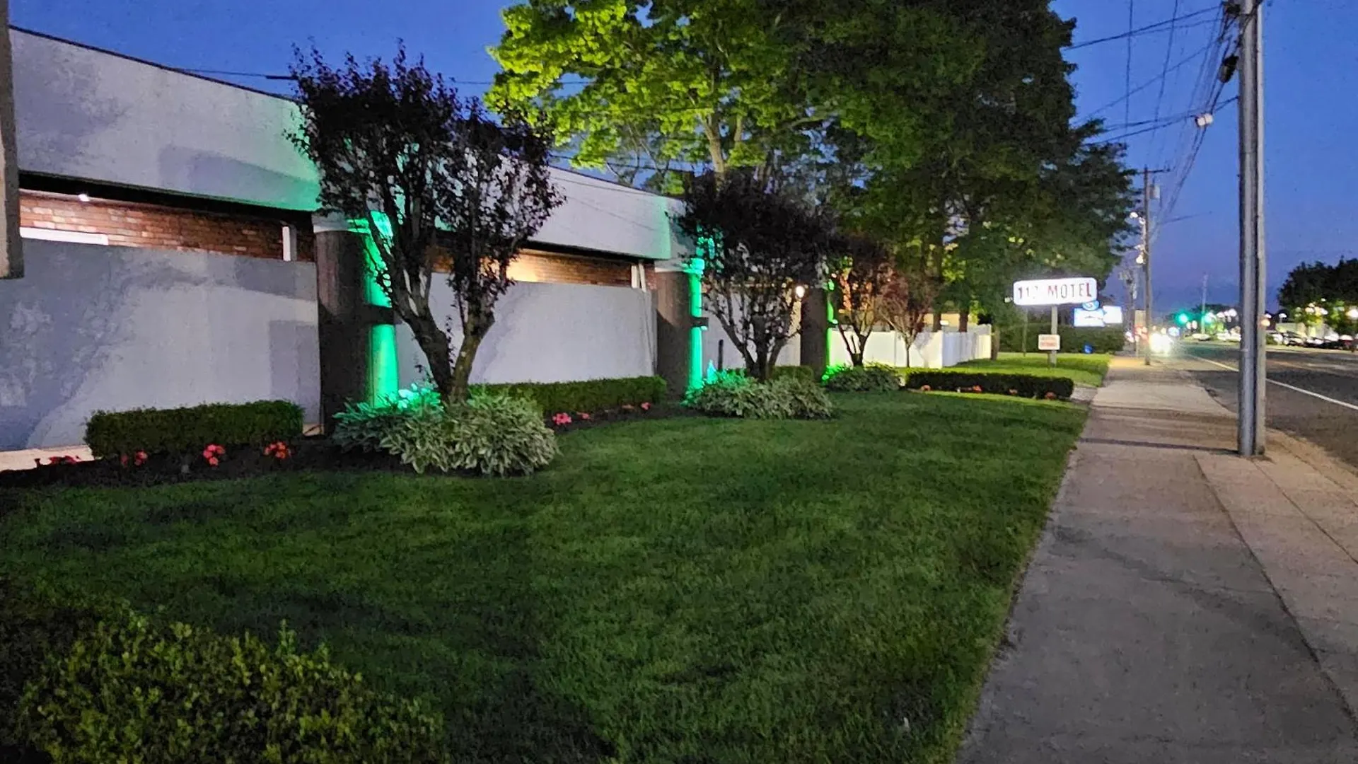 Hotel 112 Motel Medford
